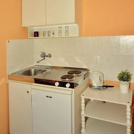 Szilvia Apartmanhaz