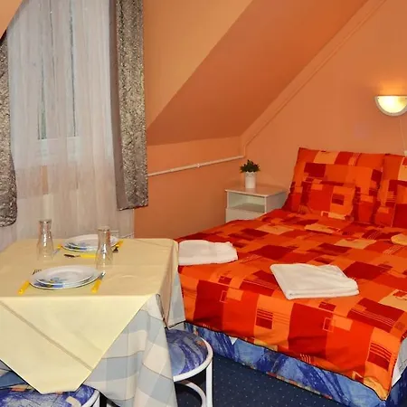 Apartman Szilvia Apartmanhaz Eger
